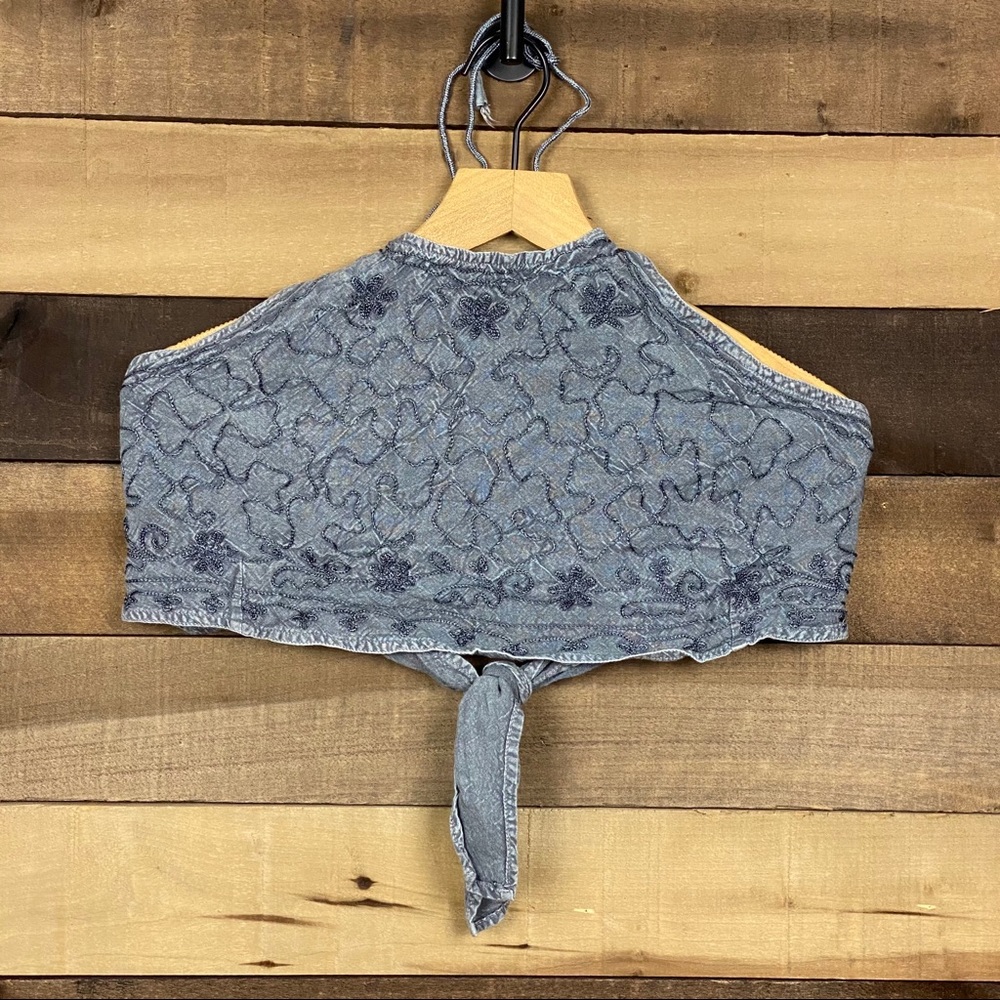 Vintage 90s Women’s Tie up Crop Top